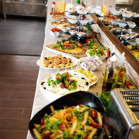 Biato Lägenhetshotell 3*