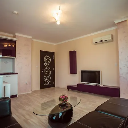 Biato Aparthotel Sluneční pobřeží