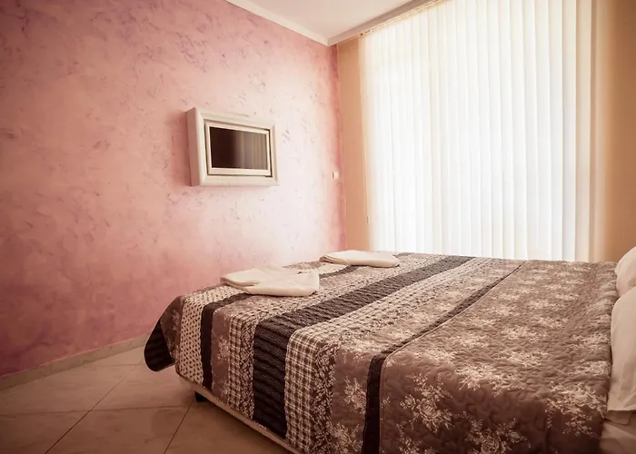 Biato Apartmanhotel Napospart