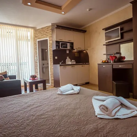 Biato 3* Sluneční pobřeží